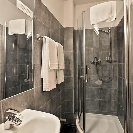 كاسيل إن فندق مبيت وإفطار 3*