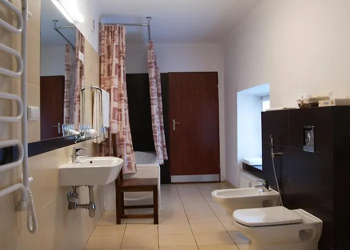 Castle Apartahotel 3*