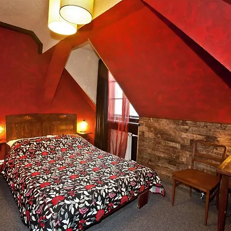 Castle 3*