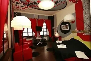 城堡酒店 3*