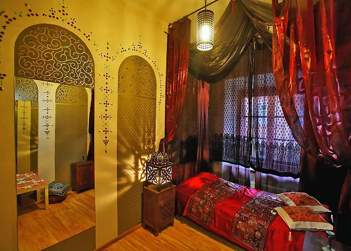 Castle Apartahotel 3*