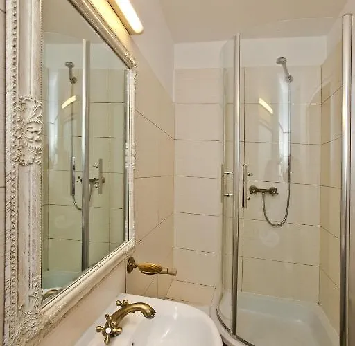 Apartahotel Castle Varsovia