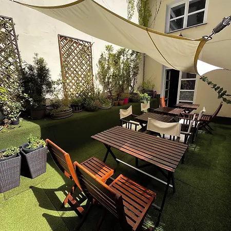 Aparthotel Castle 3*