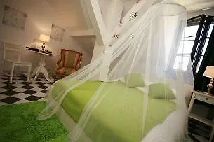 Castle Aparthotel Warschau